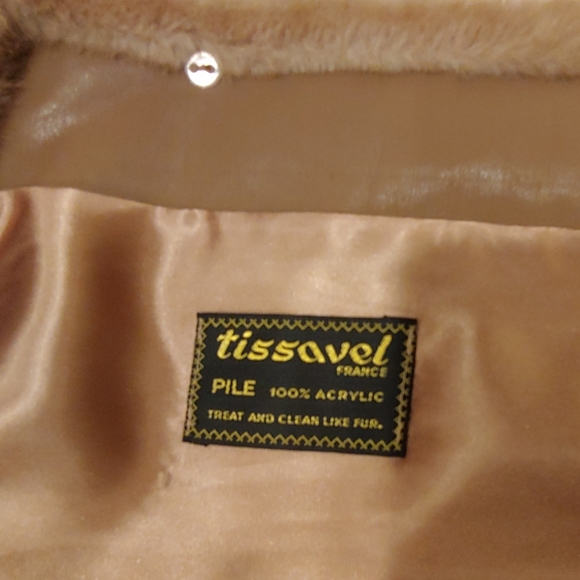 🍁H.P.🍂Faux Vintage Tissavel of France  Fur - Picture 3 of 6